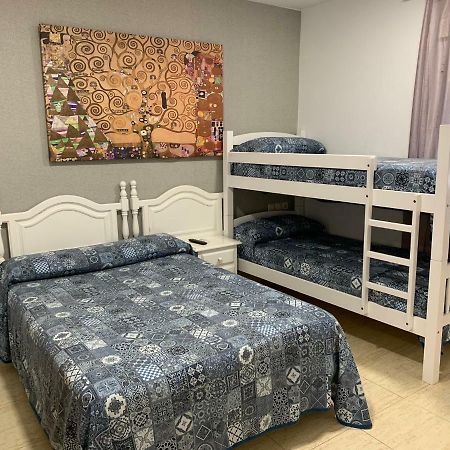 Hostal 82 Olías del Rey エクステリア 写真