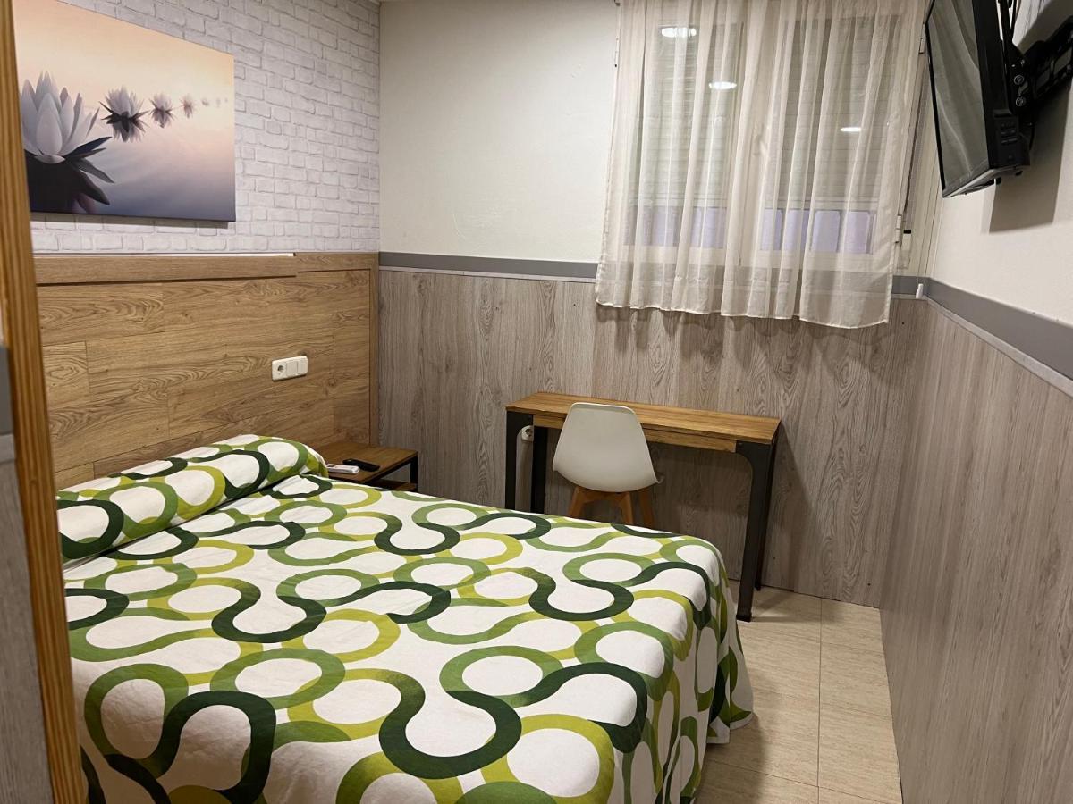 Hostal 82 Olías del Rey エクステリア 写真
