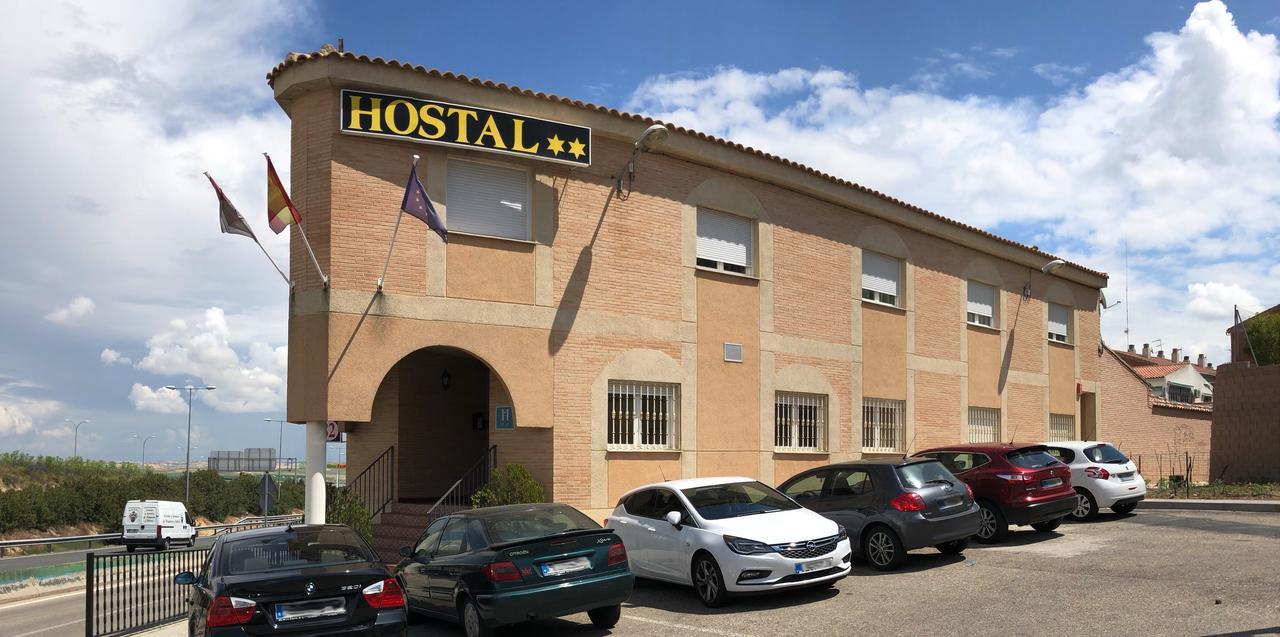 Hostal 82 Olías del Rey エクステリア 写真