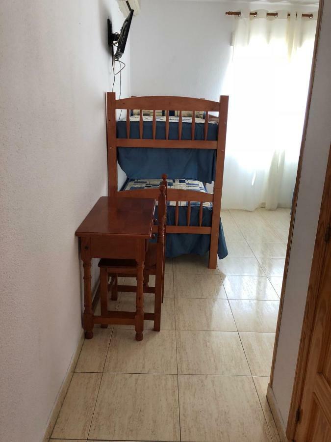 Hostal 82 Olías del Rey エクステリア 写真